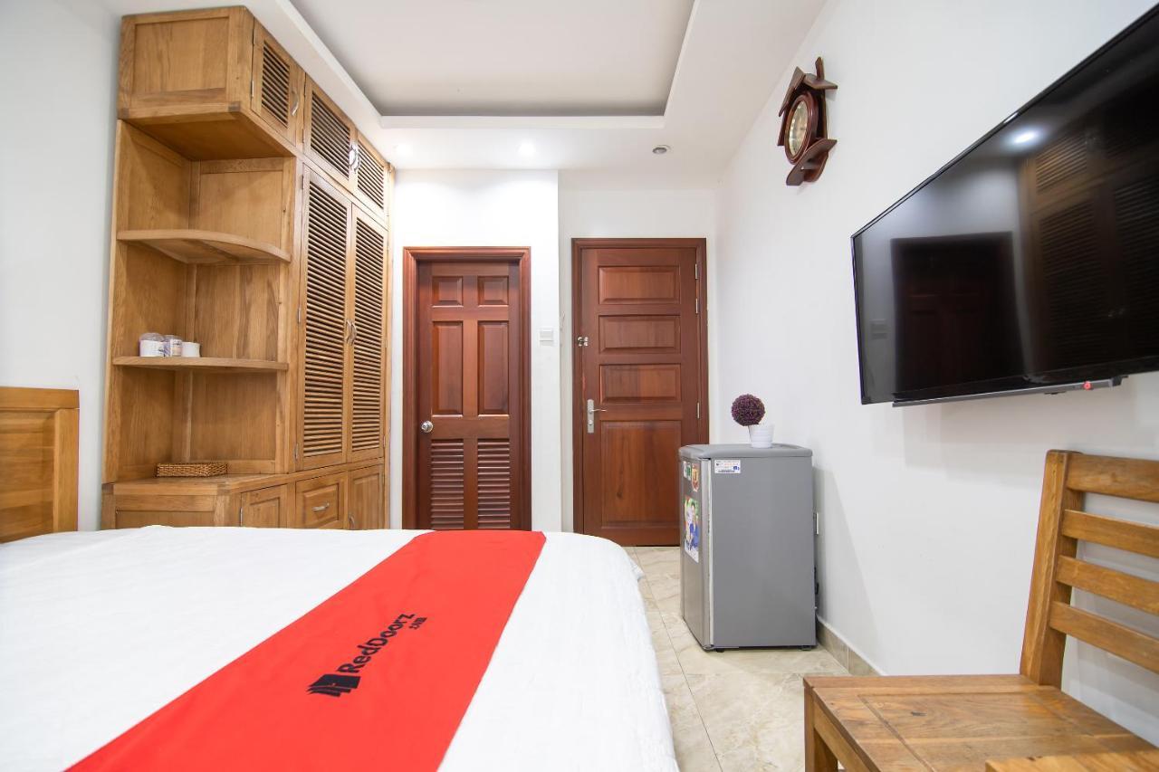 Reddoorz Plus New Sun Hotel Ho-Chi-Minh-Stadt Exterior foto